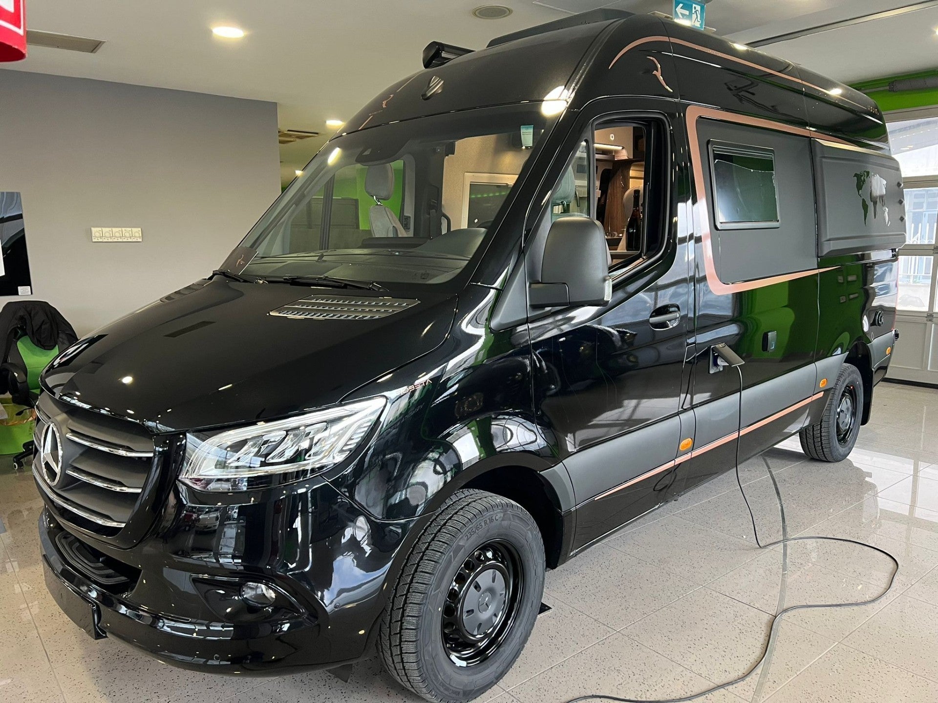 MERCEDES BENZ ADONIS